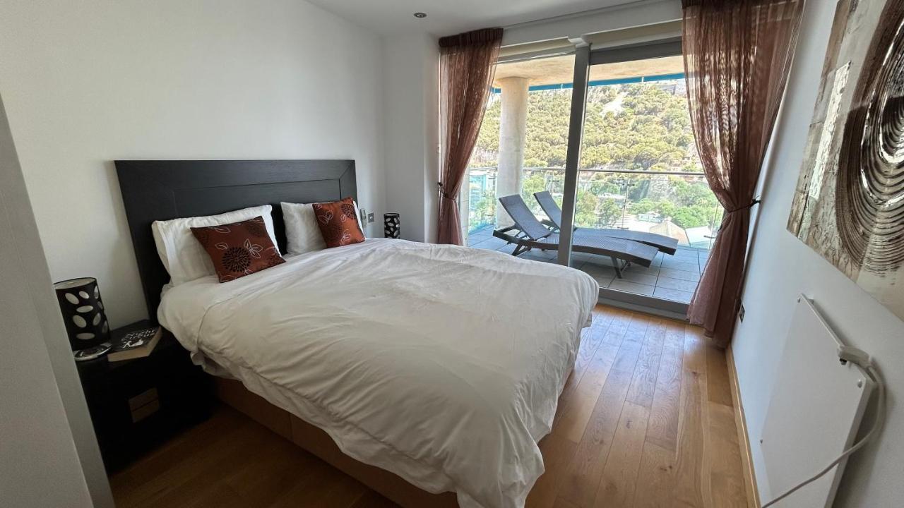 Ocean Village Luxury 2 Bed 2 Bath Apartment - Amazing Views - Pools And Jacuzzis 直布罗陀 外观 照片
