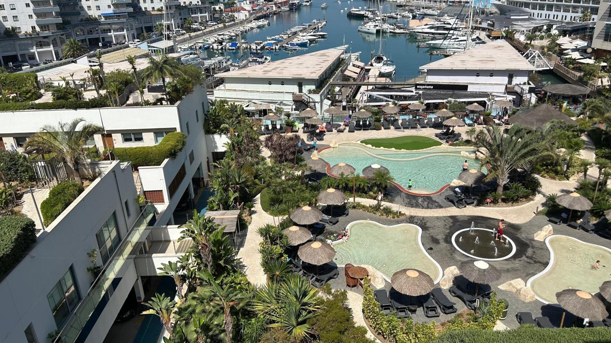 Ocean Village Luxury 2 Bed 2 Bath Apartment - Amazing Views - Pools And Jacuzzis 直布罗陀 外观 照片